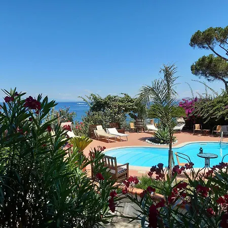 לינה וארוחת בוקר Antica