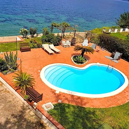 Antica فندق مبيت وإفطار
