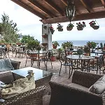 Antica 4*